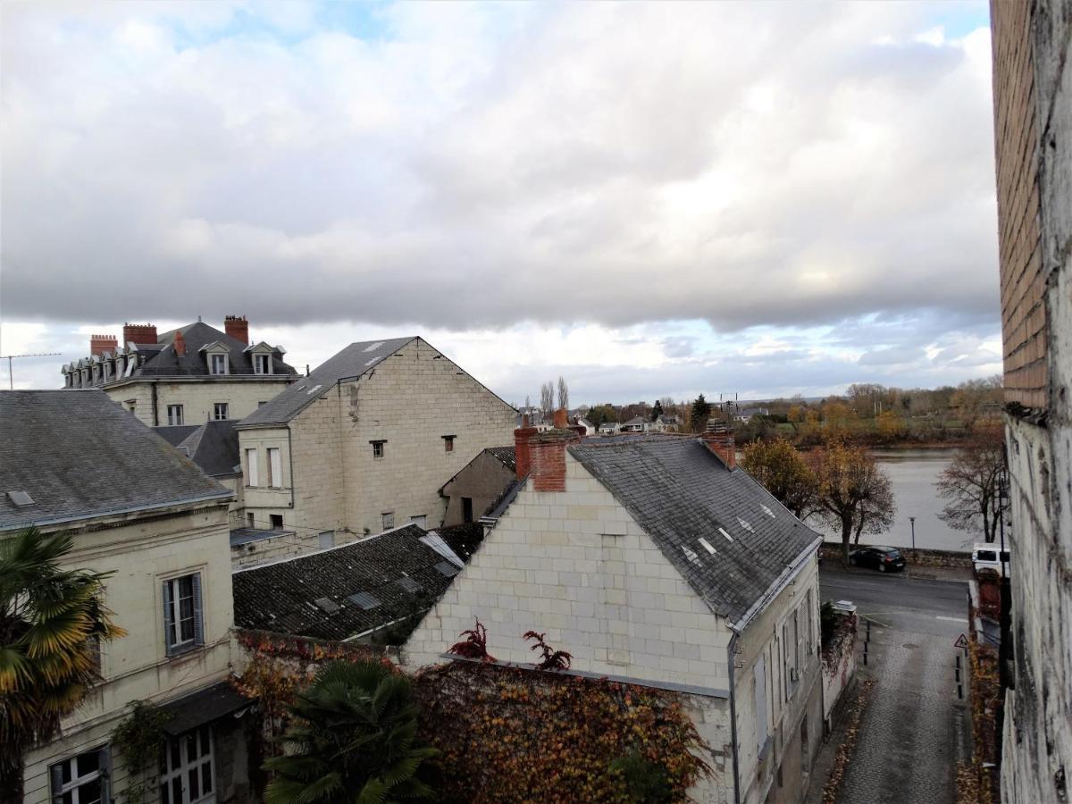 Vue Splendide Sur Chateau Saumur Exterior photo